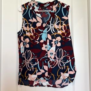 Halogen V-Neck Sleeveless Top Medium Petite